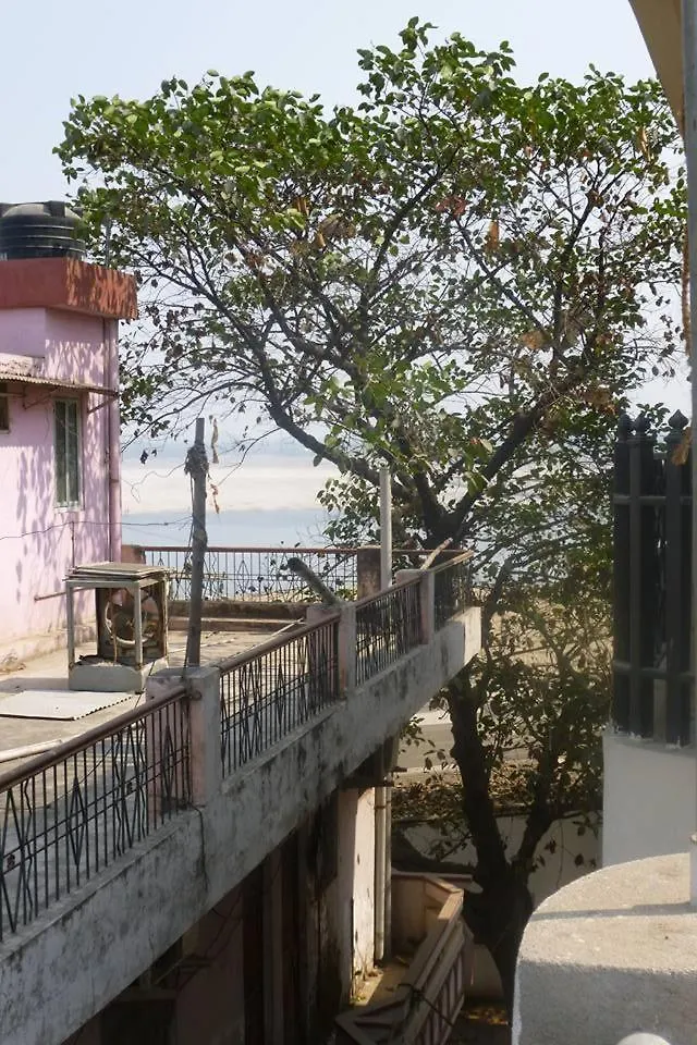 Hotel Gangotri Paying Guest House