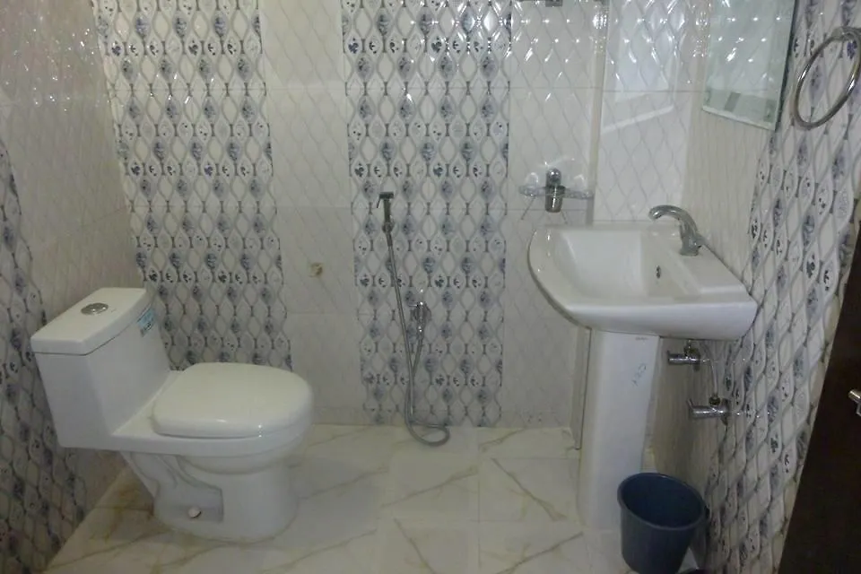 Gangotri Paying Guest House Hotel
