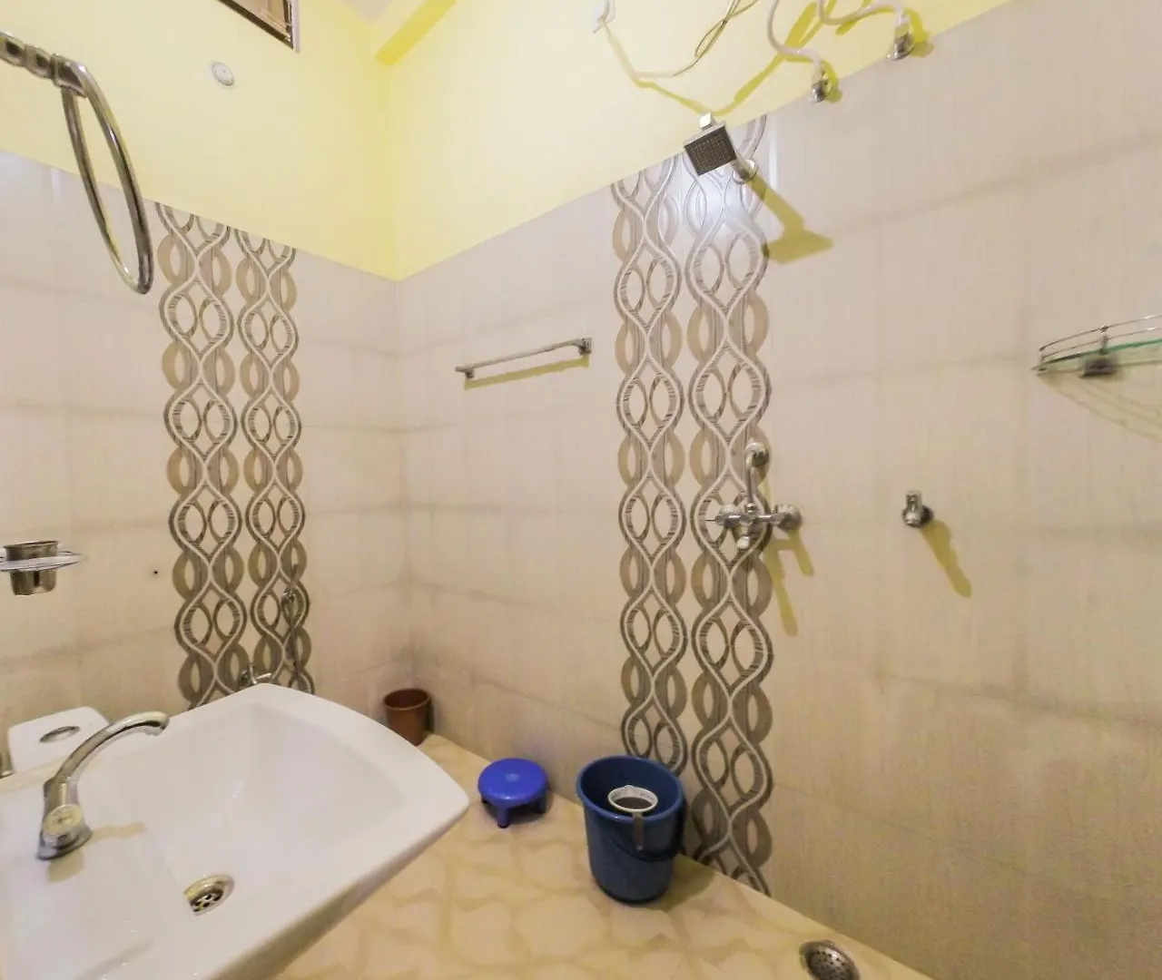 Hotel Gangotri Paying Guest House