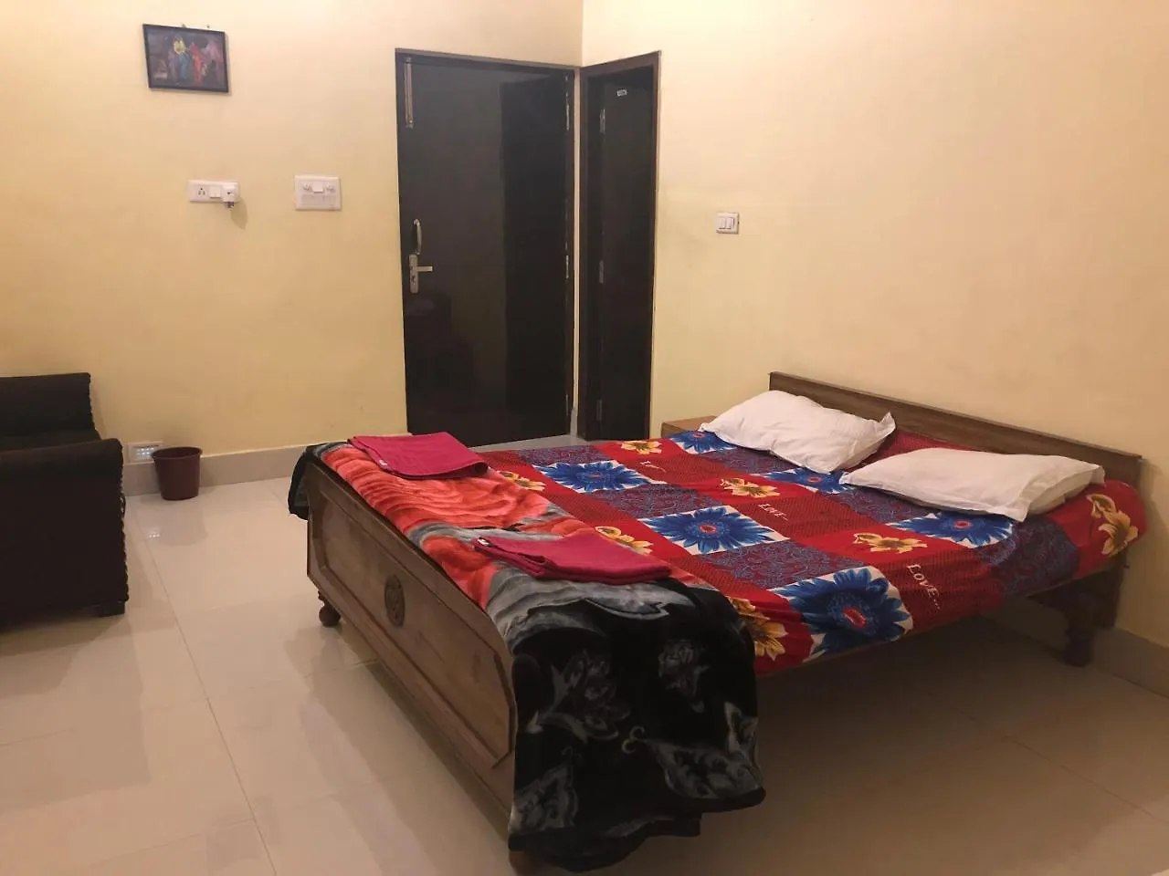 Gangotri Paying Guest House India