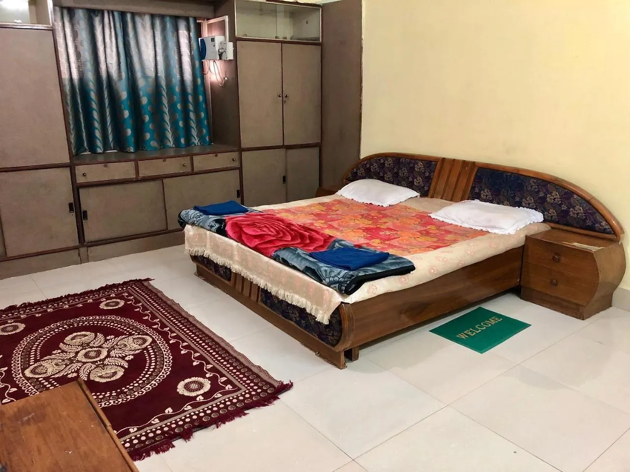 Gangotri Paying Guest House India